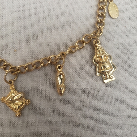 Vintage Disney Cinderella Bracelet - Picture 3 of 4